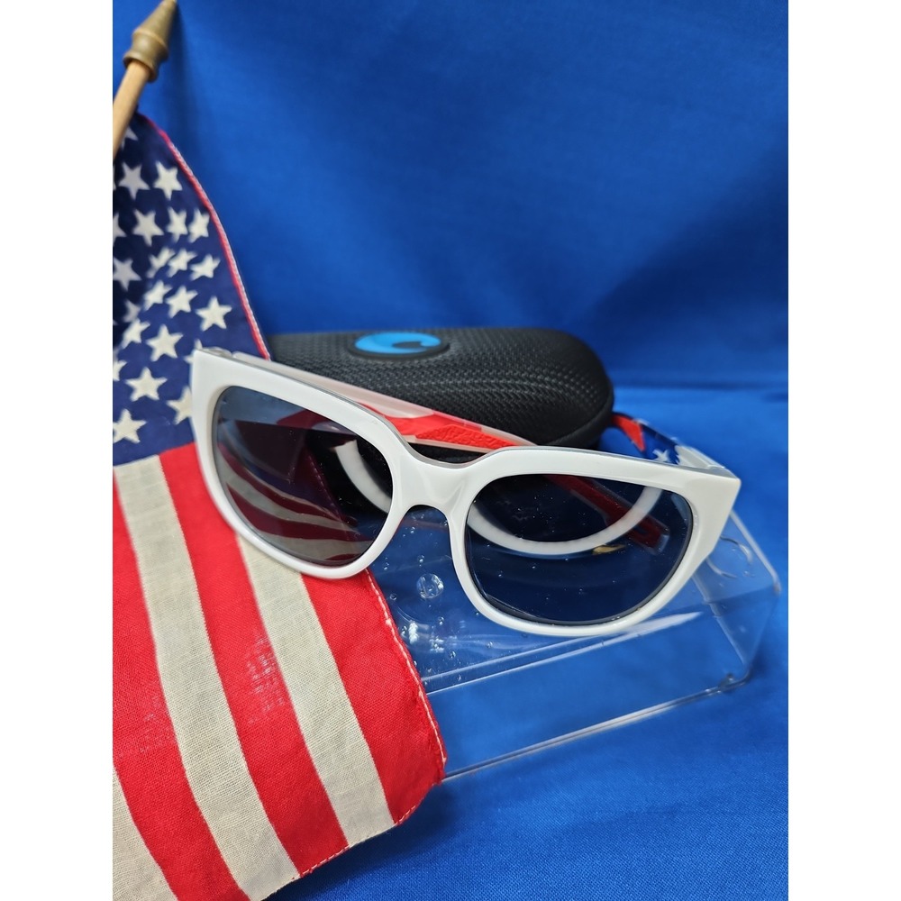 COSTA DEL MAR Waterwoman 2 Sunglasses 580P Polarized Lenses White Excellent